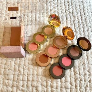 Tarte 9 ways to shine holiday cheek wardrobe blush set